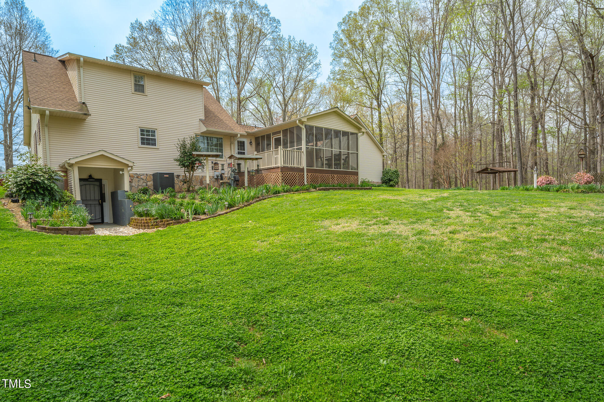 1342 Paynes Tavern Road Roxboro, NC 27574 - Photo 14 of 71 DSC01483