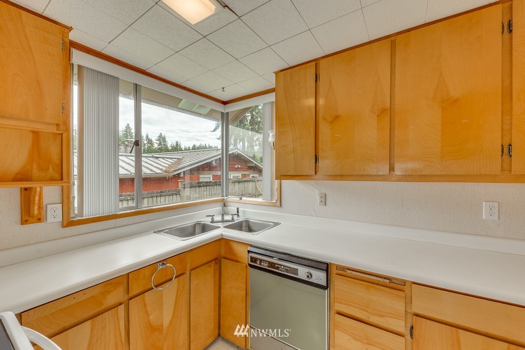 4321 Peninsula Road Stanwood, WA 98292 - Photo 14 of 25 Gallery Image 14