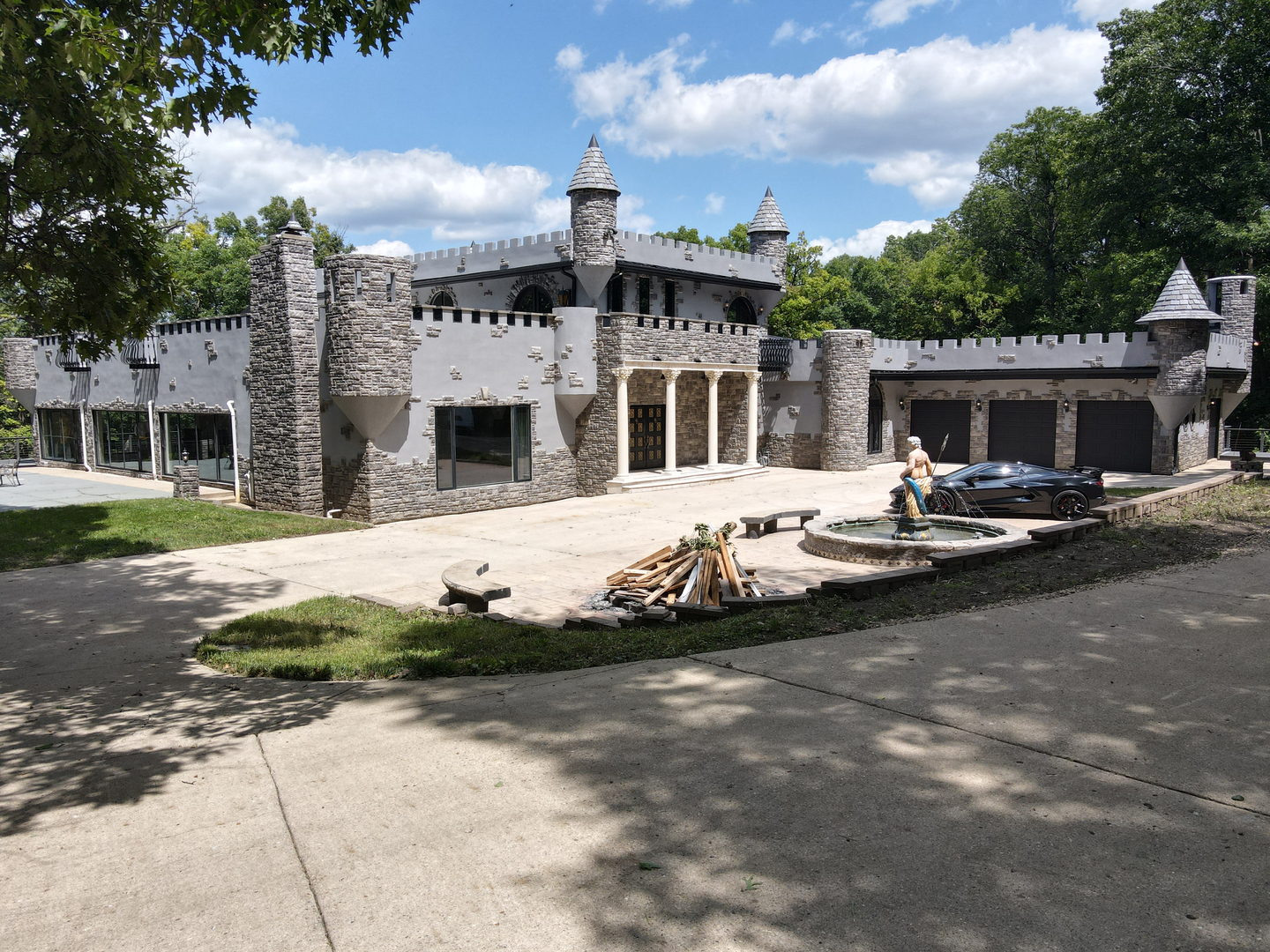 3 Saville Row Barrington Hills, IL 60010 - Photo 47 of 53 a front view of a house with swimming pool and sitting area