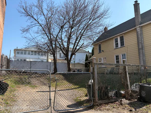 $144,900 | 17 O'Neill Avenue, Wilkes Barre, PA 18702