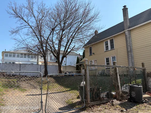 $144,900 | 17 O'Neill Avenue, Wilkes Barre, PA 18702