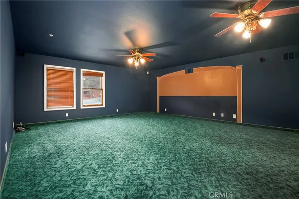 $1,695,000 | 790 Highway 2, Wrightwood, CA 92397