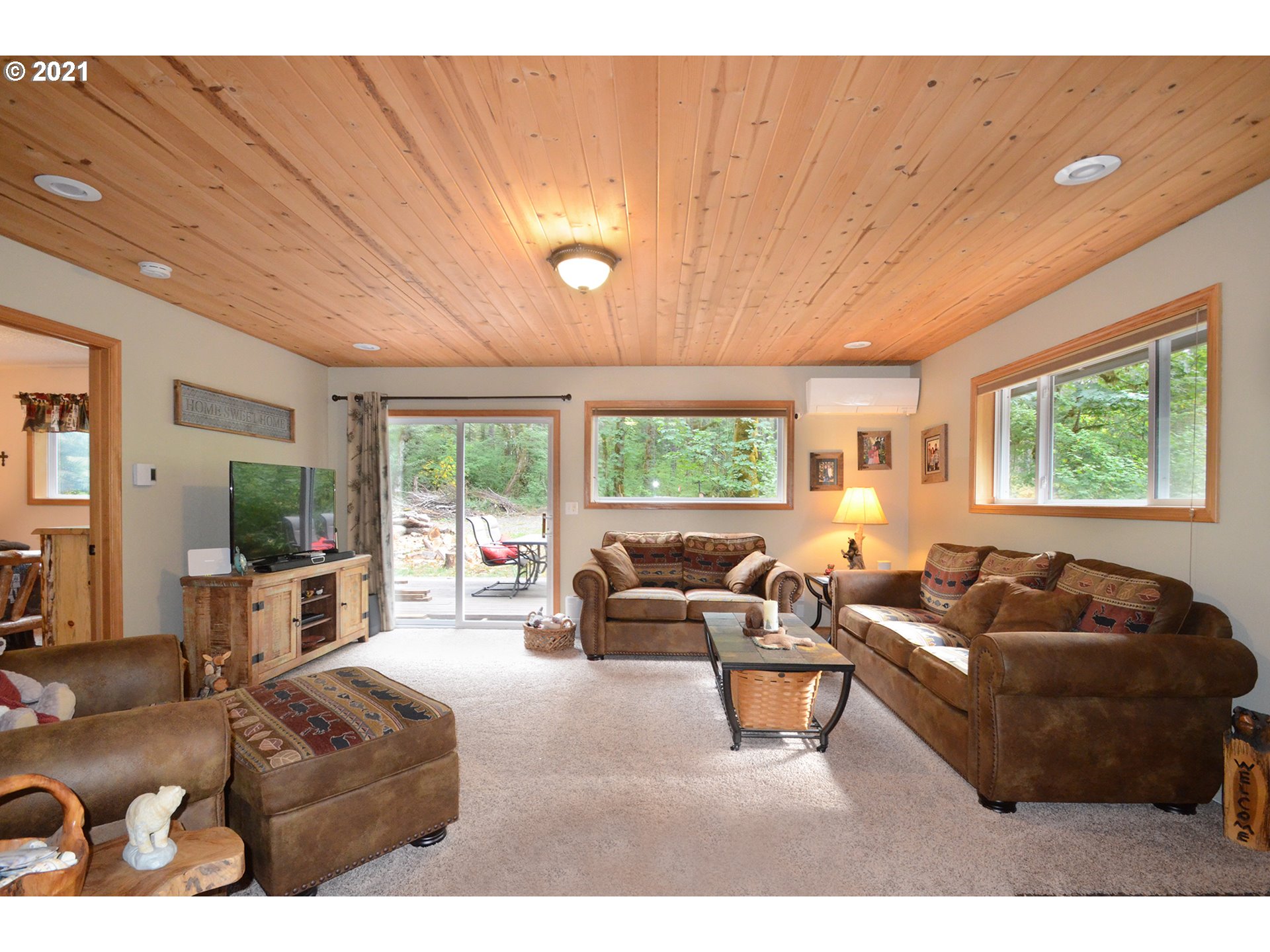 69181 East Barlow Trail Road Rhododendron, OR 97049 - Photo 2 of 29