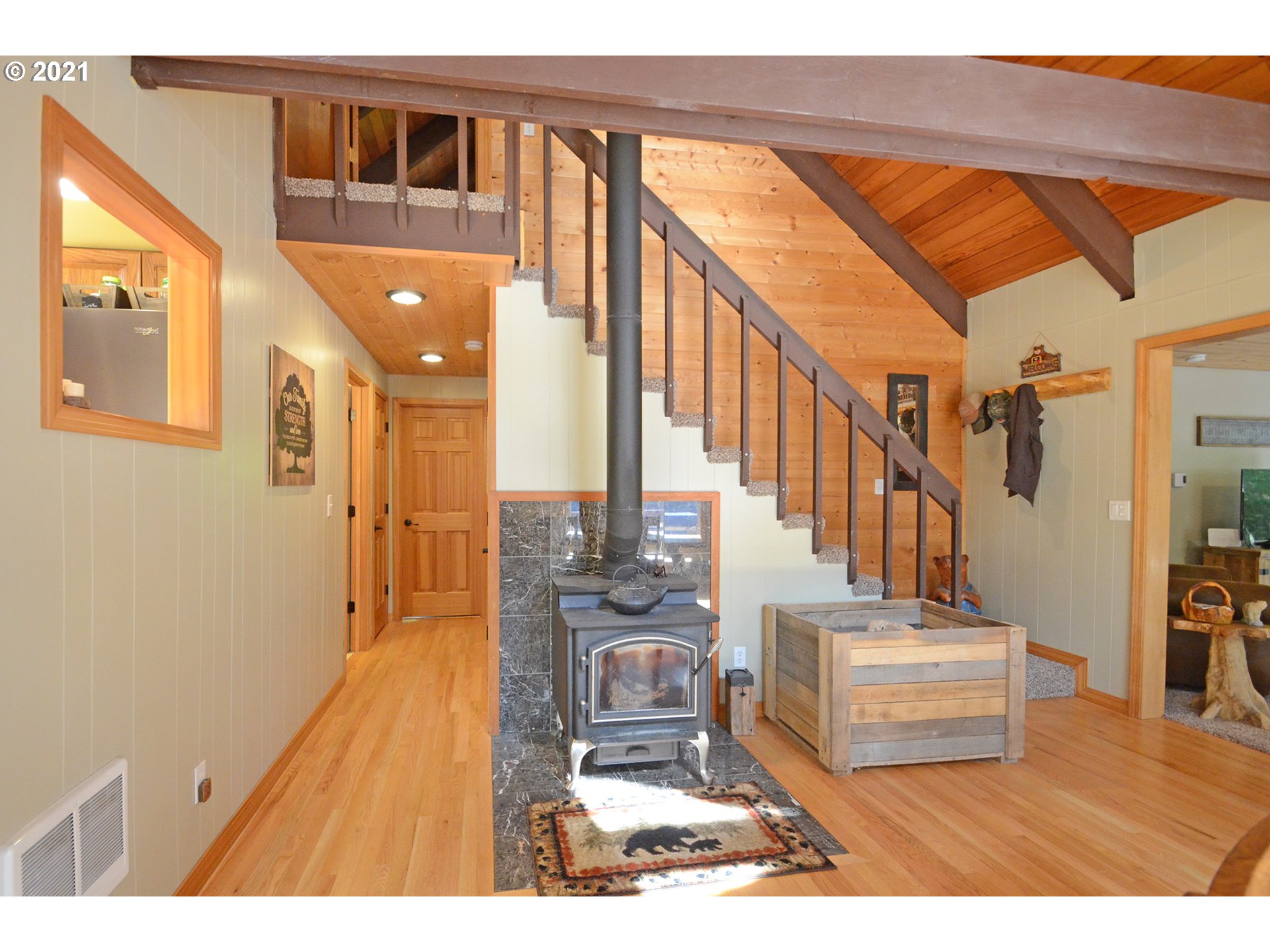 69181 East Barlow Trail Road Rhododendron, OR 97049 - Photo 8 of 29