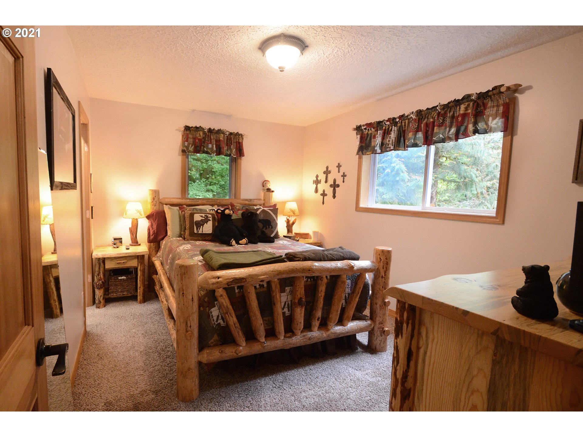 69181 East Barlow Trail Road Rhododendron, OR 97049 - Photo 9 of 29