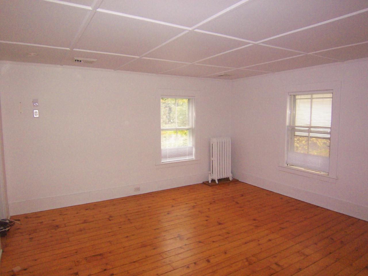 15 Sergeant Street Stockbridge, MA 01262 - Photo 21 of 22 mast