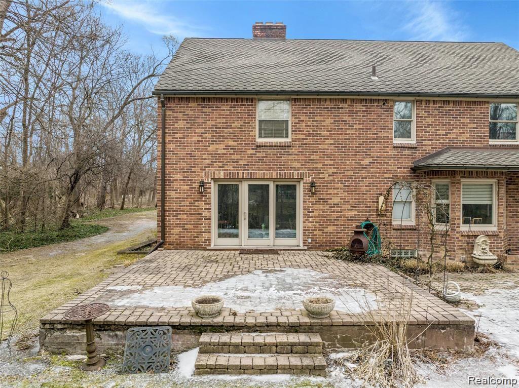 31241 Lahser Road Beverly Hills, MI 48025 - Photo 46 of 65