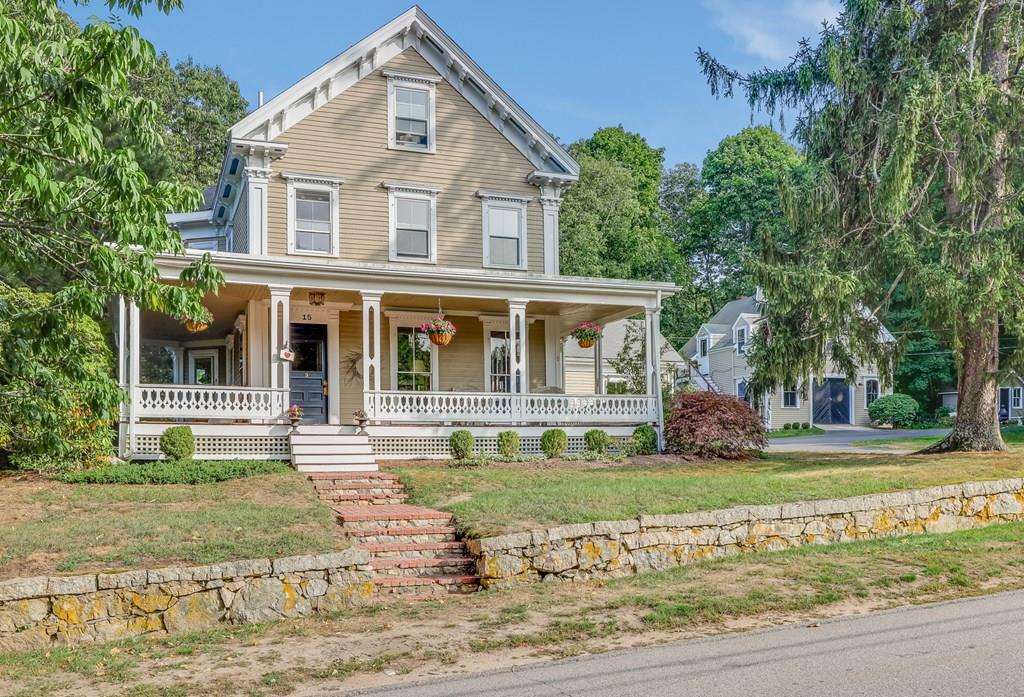 21 Booth Hill Road Scituate, MA 02066 - Photo 3 of 41 Gallery Image 3