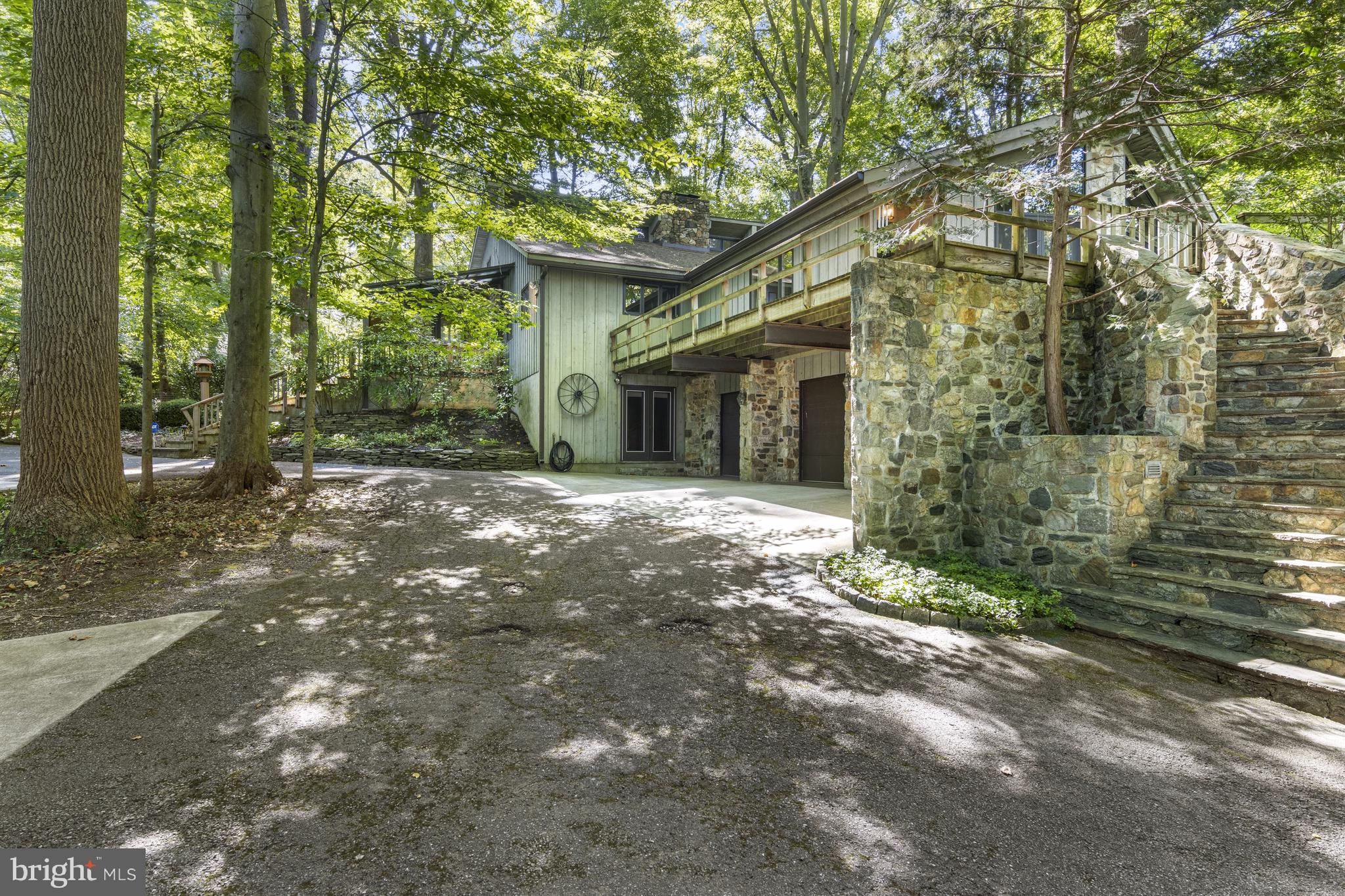 354 East Hillendale Road Kennett Square, PA 19348 - Photo 2 of 44