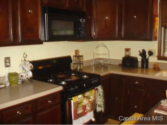 19 Rainbow Road Springfield, IL 62712 - Photo 8 of 23
