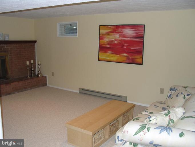 209 Rolling Road Gaithersburg, MD 20877 - Photo 12 of 24 Den Entrance