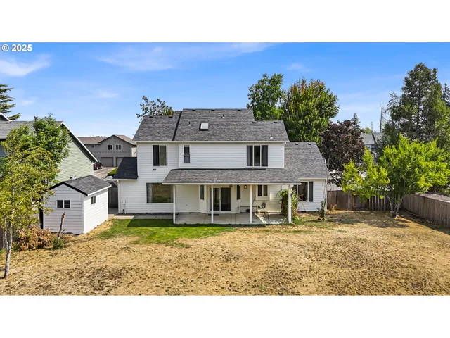 a house view with a outdoor space