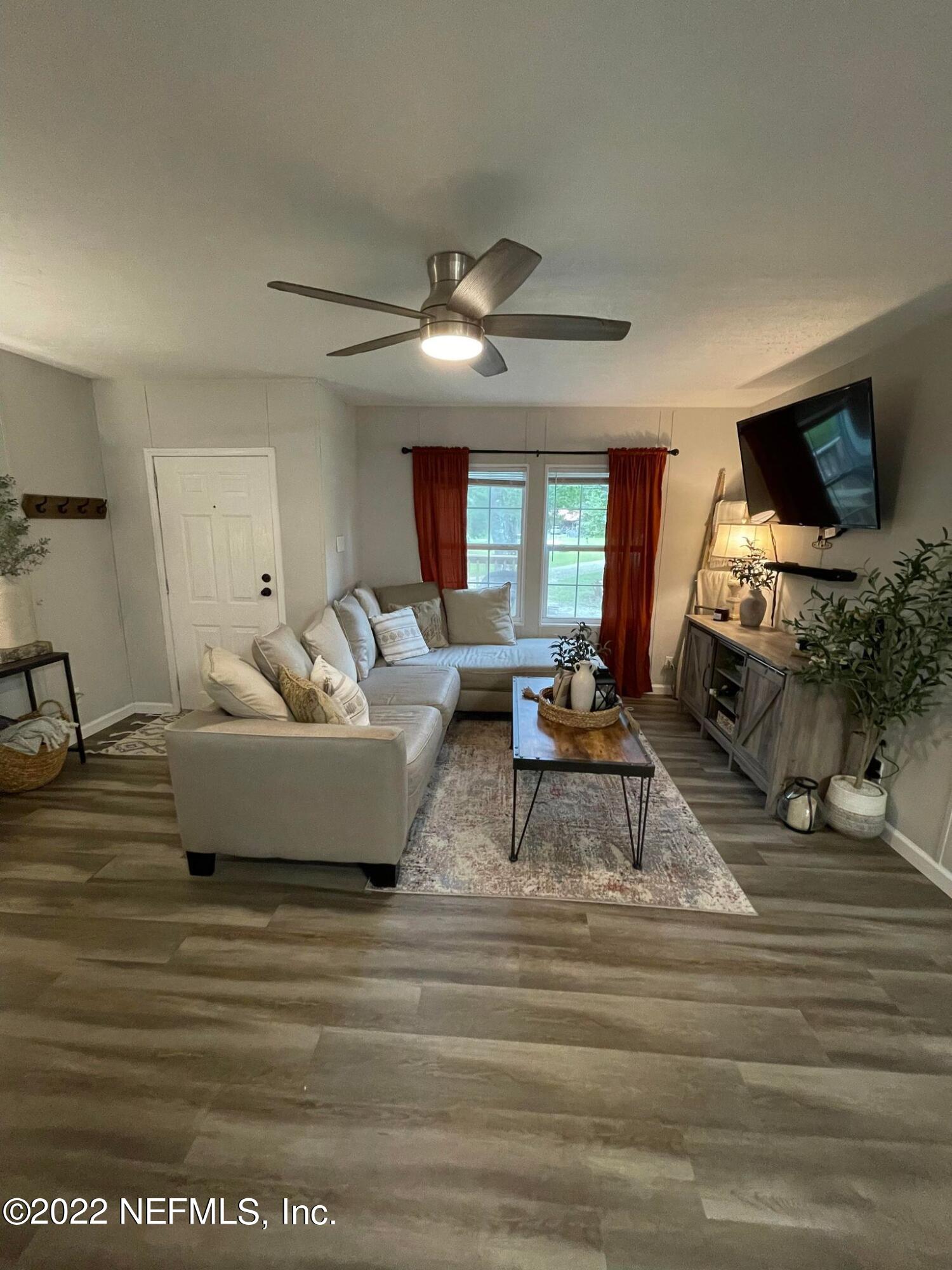 397 Pringle Road Jacksonville, FL 32234 - Photo 7 of 17 298470002_566538111887610_22458042420626