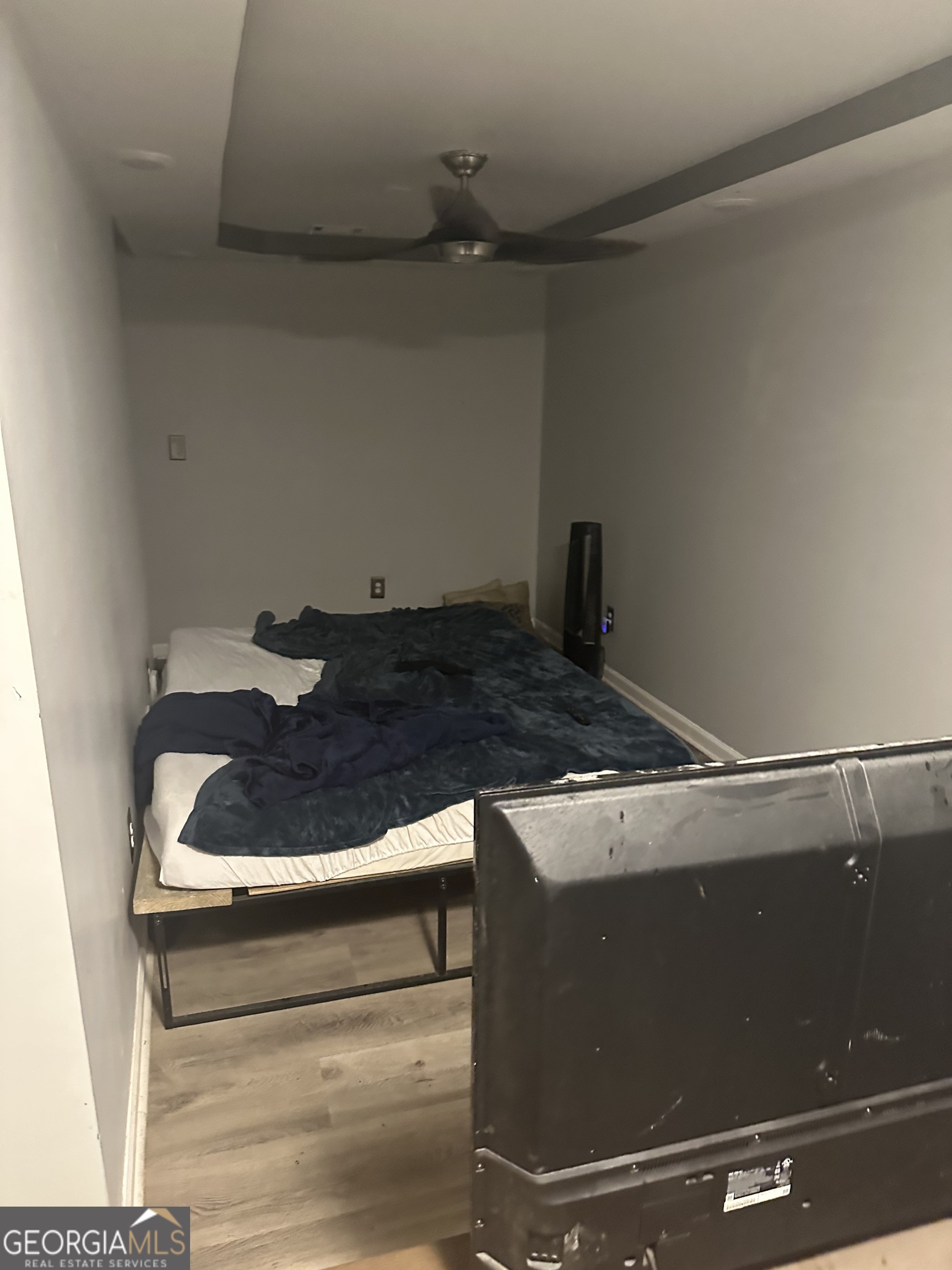 307 Winding Stream Trail Southwest Conyers, GA 30094 - Photo 31 of 33 a close view of stove