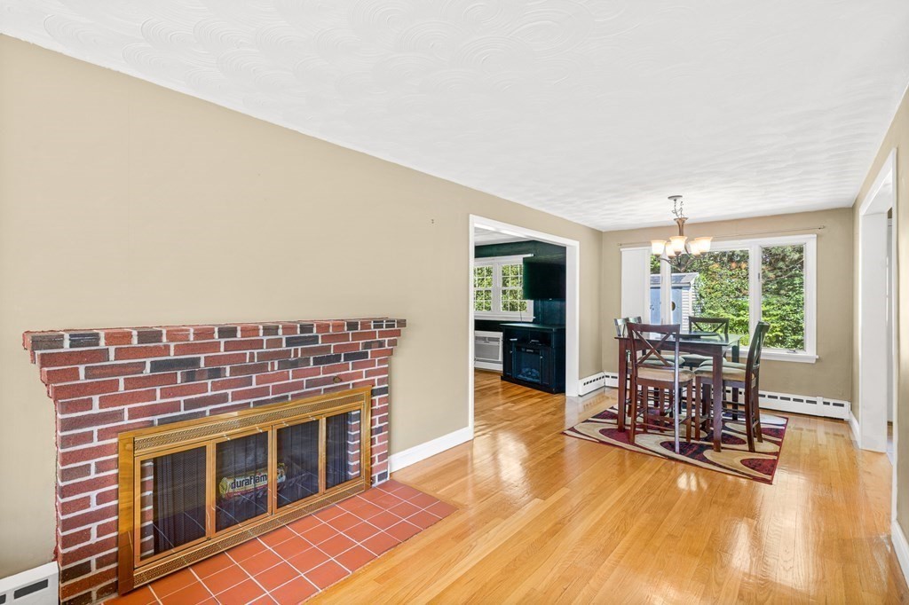 3 Spring Lane Saugus, MA 01906 - Photo 11 of 42 Gallery Image 11