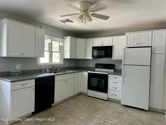 $499,000 | 2 Dewitt Drive, Saugerties, NY 12477