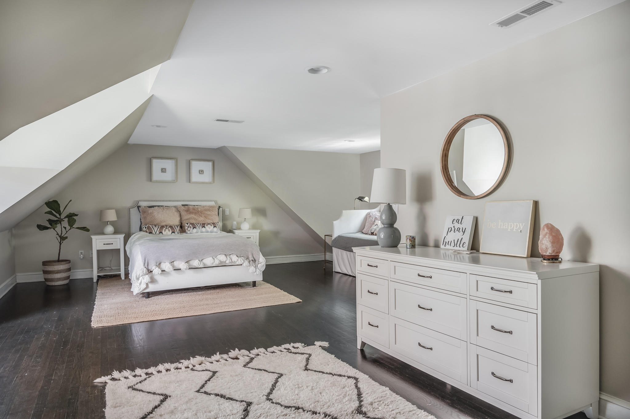 155 Hillcrest Road New Canaan, CT 06840 - Photo 25 of 32 a spacious bathroom with a double vanity sink and a mirror