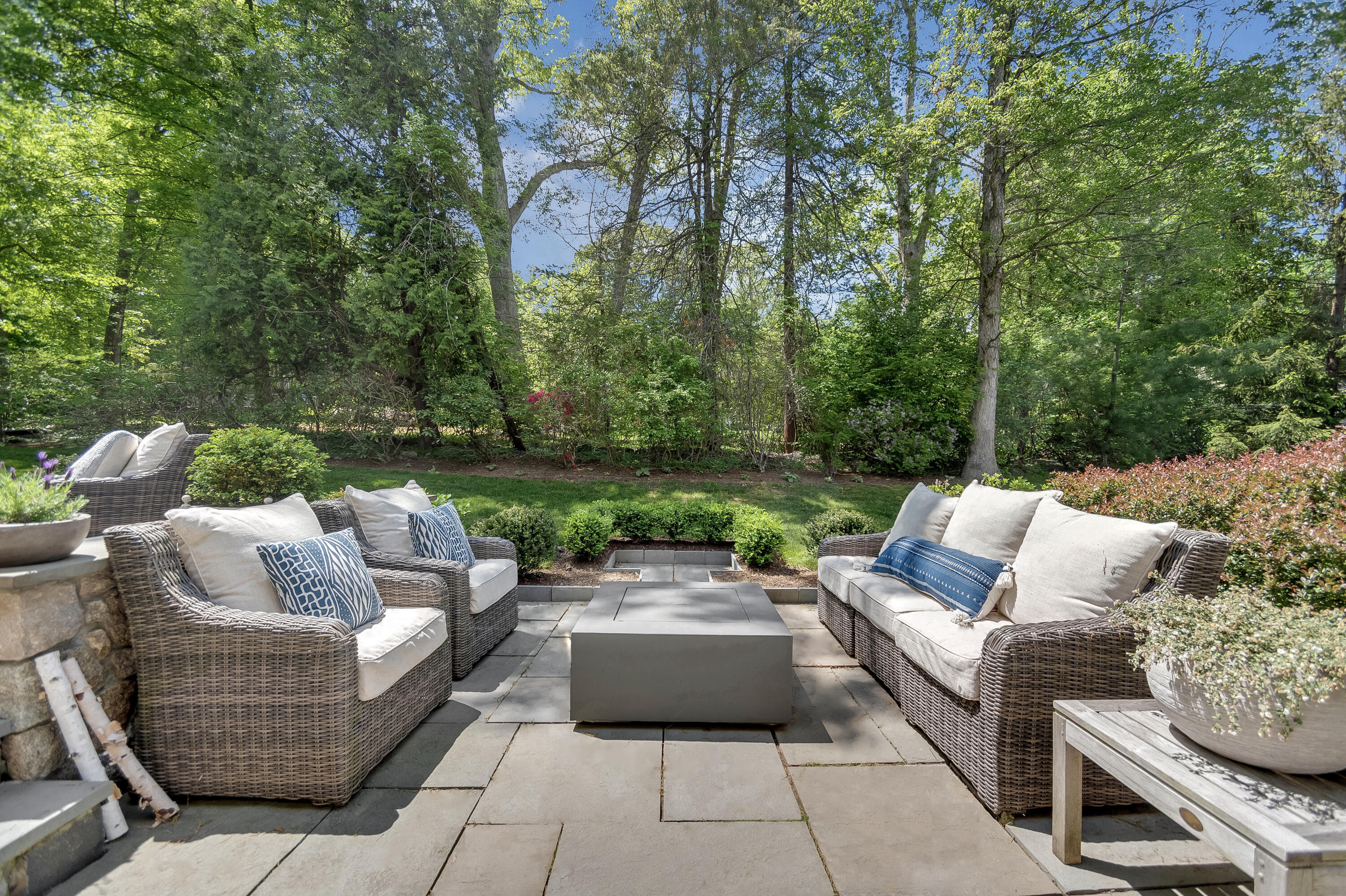 155 Hillcrest Road New Canaan, CT 06840 - Photo 30 of 32 a view of patio with couches and a fire pit
