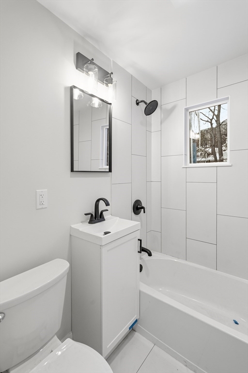 25 Johnson Street Worcester, MA 01604 - Photo 15 of 27