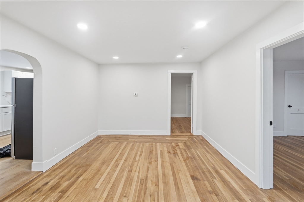 25 Johnson Street Worcester, MA 01604 - Photo 20 of 27