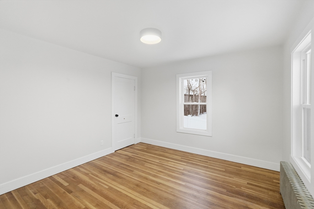 25 Johnson Street Worcester, MA 01604 - Photo 21 of 27