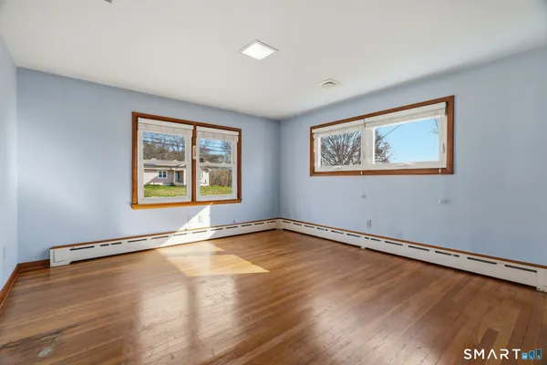 $359,900 | 24 Rankin Court, Montville, CT 06382