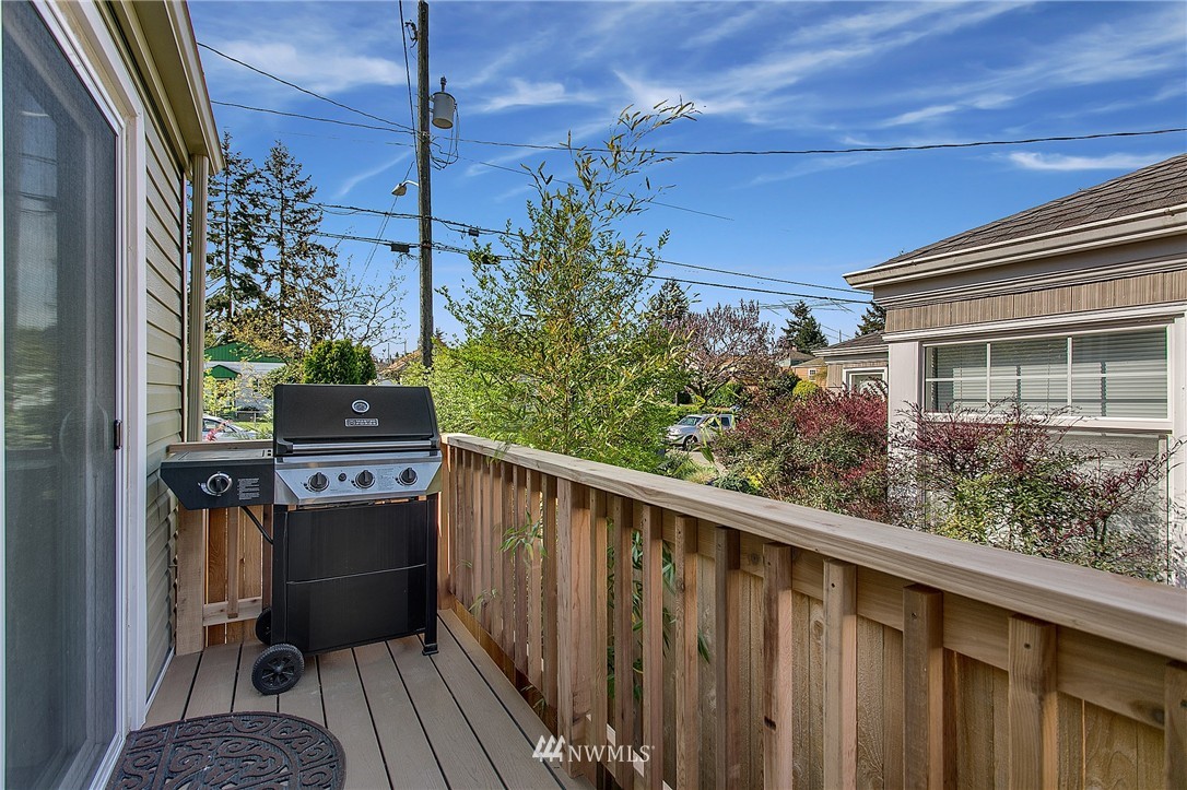 3748 Southwest Ida Street Seattle, WA 98126 - Photo 17 of 25 Gallery Image 17