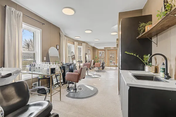 $550,000 | 1363 Grand Avenue, St. Paul, MN 55105