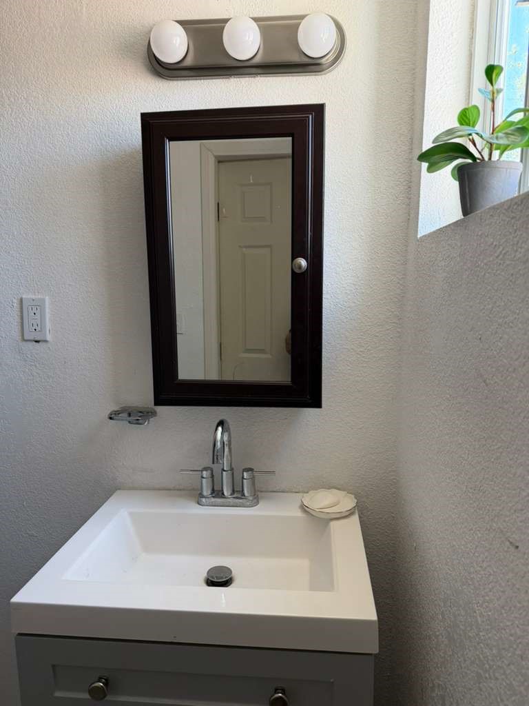 45445 Genoa Lancaster, CA 93534 - Photo 10 of 10