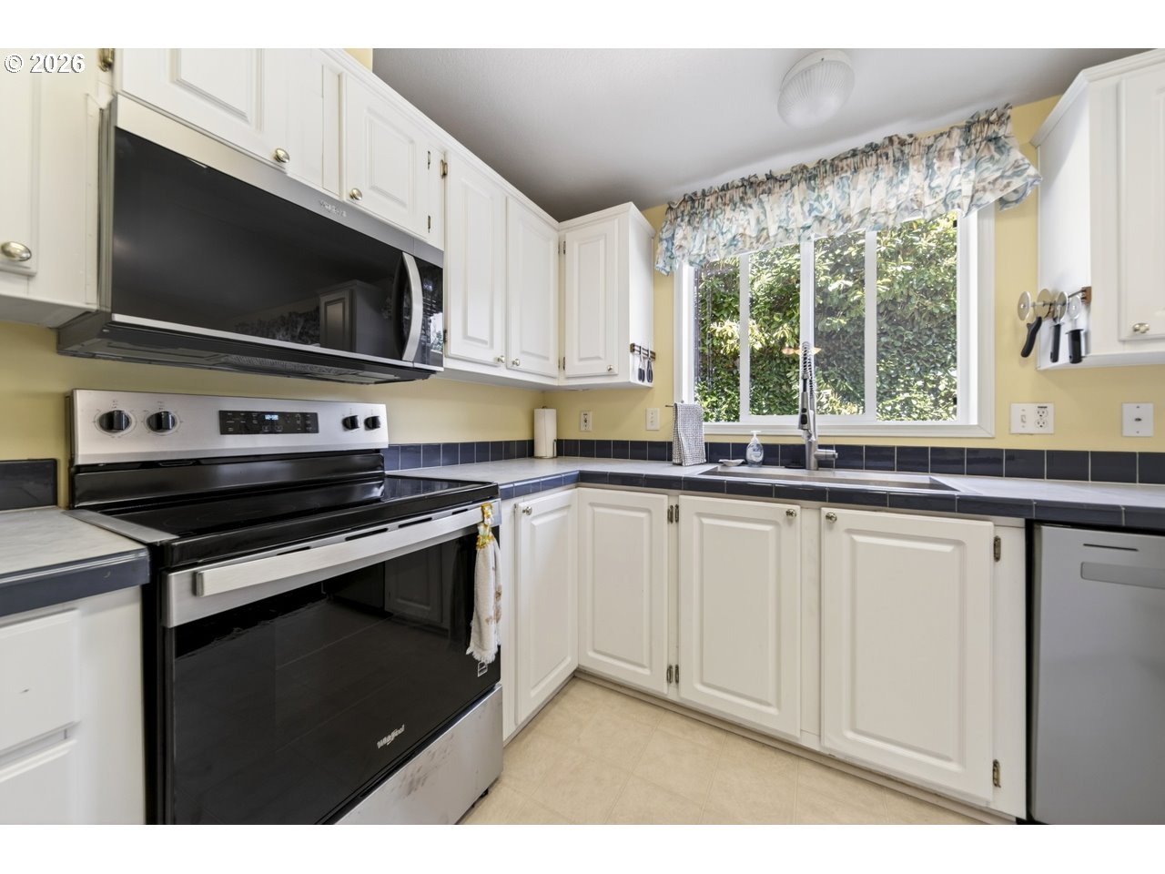 1600 Rhododendron Drive, Unit 6 Florence, OR 97439 - Photo 18 of 38