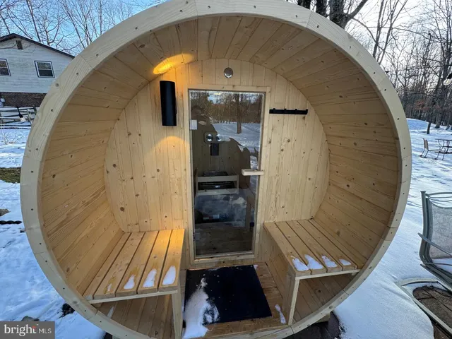 $375,000 | 57 Byron Lane, Albrightsville, PA 18210