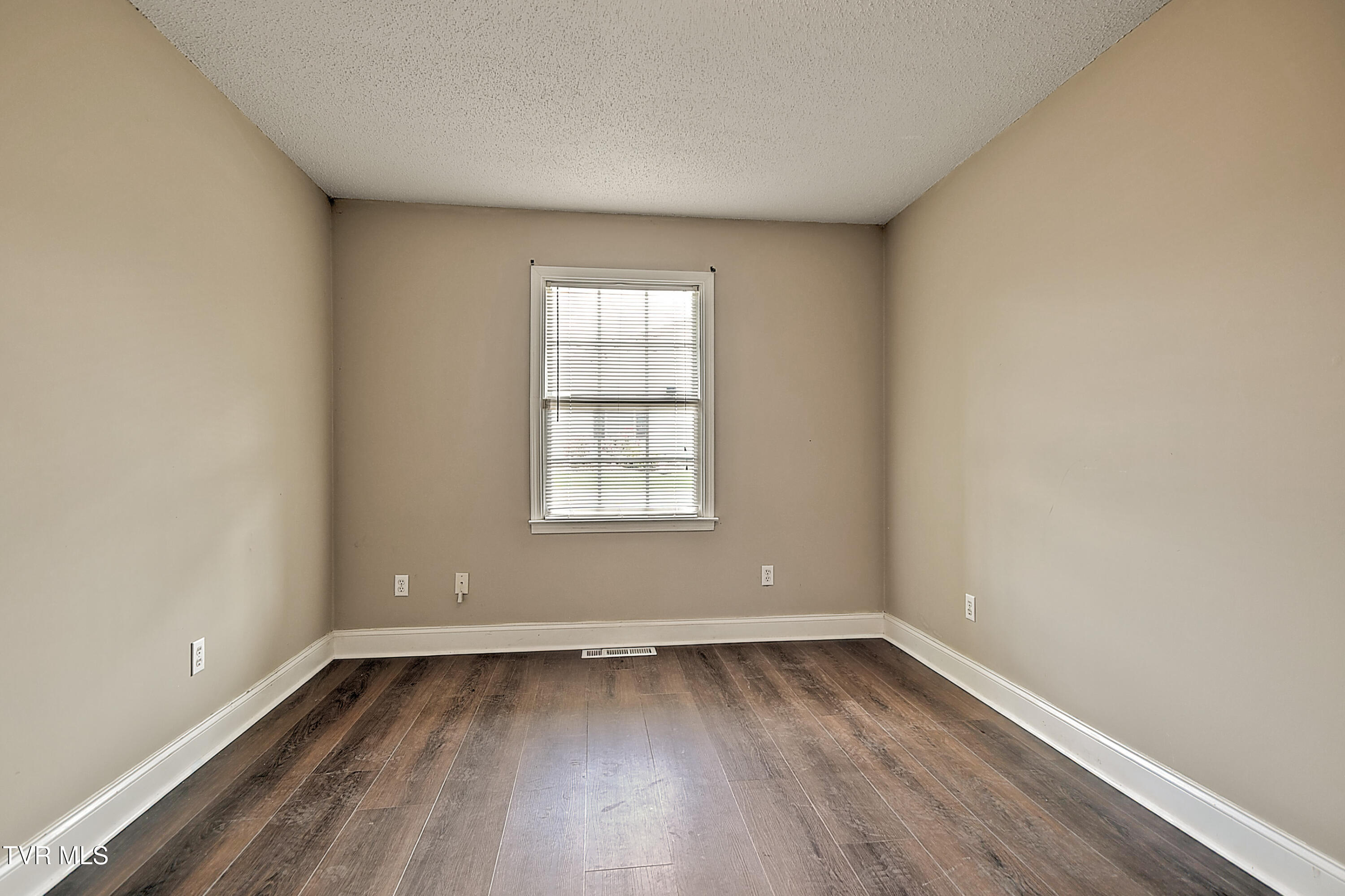 2518 Plymouth Road, Unit 45 Johnson City, TN 37601 - Photo 7 of 24 Plymouth TH-2