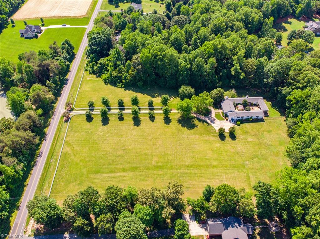 5237 Hopkins Road Reidsville, NC 27320 - Photo 16 of 50 Gallery Image 16