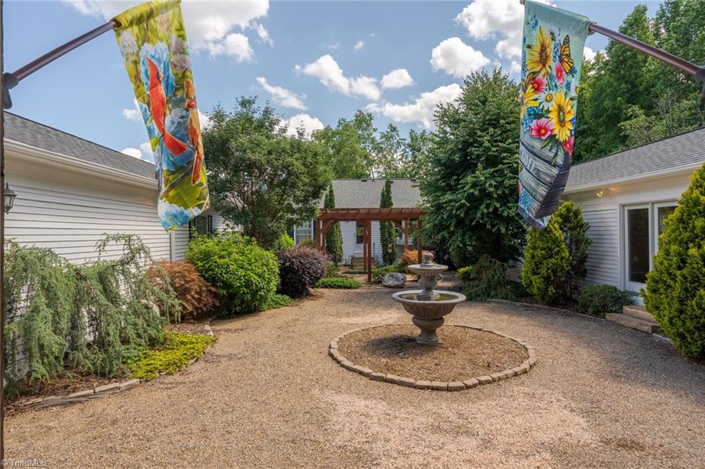 5237 Hopkins Road Reidsville, NC 27320 - Photo 17 of 50 Gallery Image 17