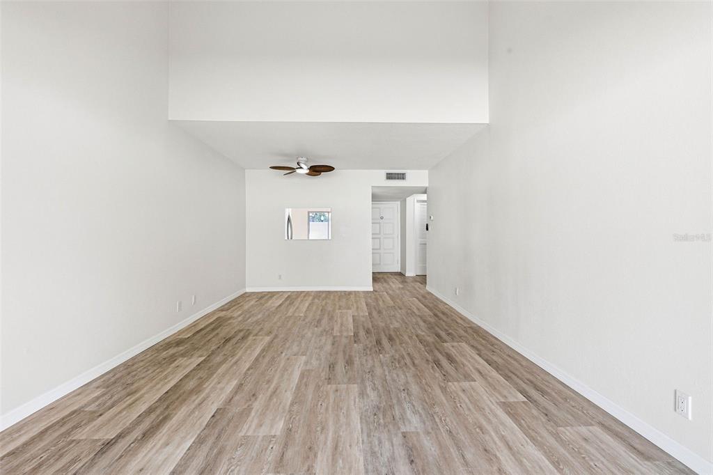 2054 Sunset Point Road, Unit 35 Clearwater, FL 33765 - Photo 15 of 45