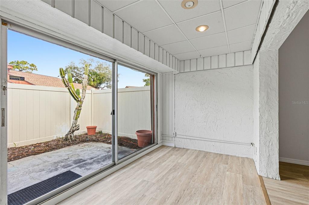 2054 Sunset Point Road, Unit 35 Clearwater, FL 33765 - Photo 17 of 45