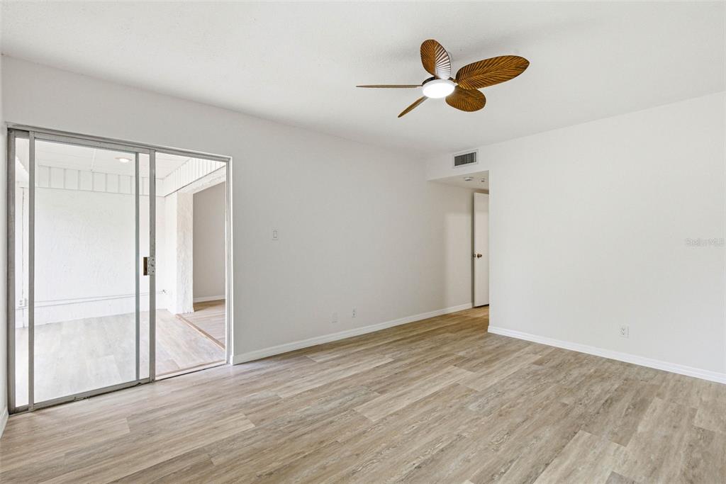 2054 Sunset Point Road, Unit 35 Clearwater, FL 33765 - Photo 26 of 45