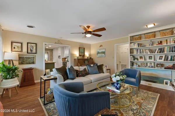 $322,900 | 2010 Adeline Street, Hattiesburg, MS 39401