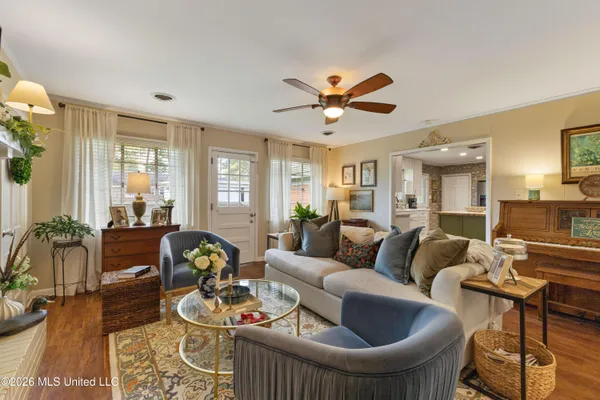 $322,900 | 2010 Adeline Street, Hattiesburg, MS 39401