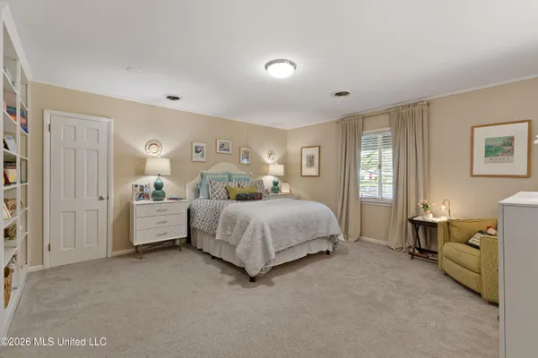 $322,900 | 2010 Adeline Street, Hattiesburg, MS 39401