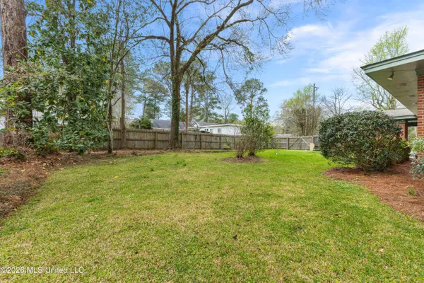 $322,900 | 2010 Adeline Street, Hattiesburg, MS 39401