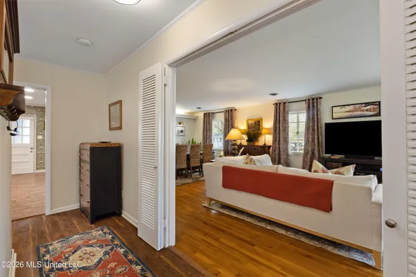 $322,900 | 2010 Adeline Street, Hattiesburg, MS 39401