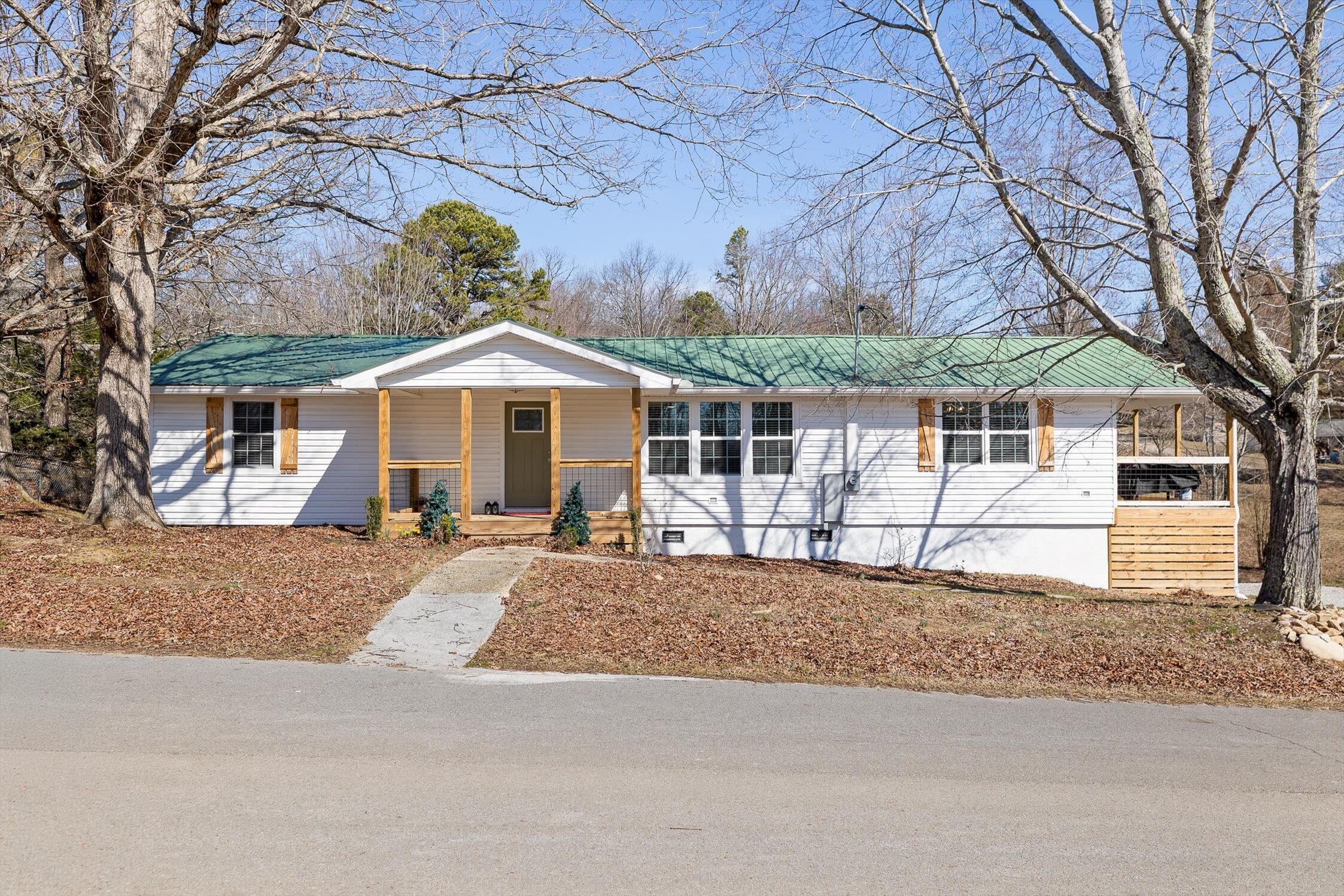 120 Dennis Road Trenton, GA 30752 - Photo 1 of 21 02-Dennis-37