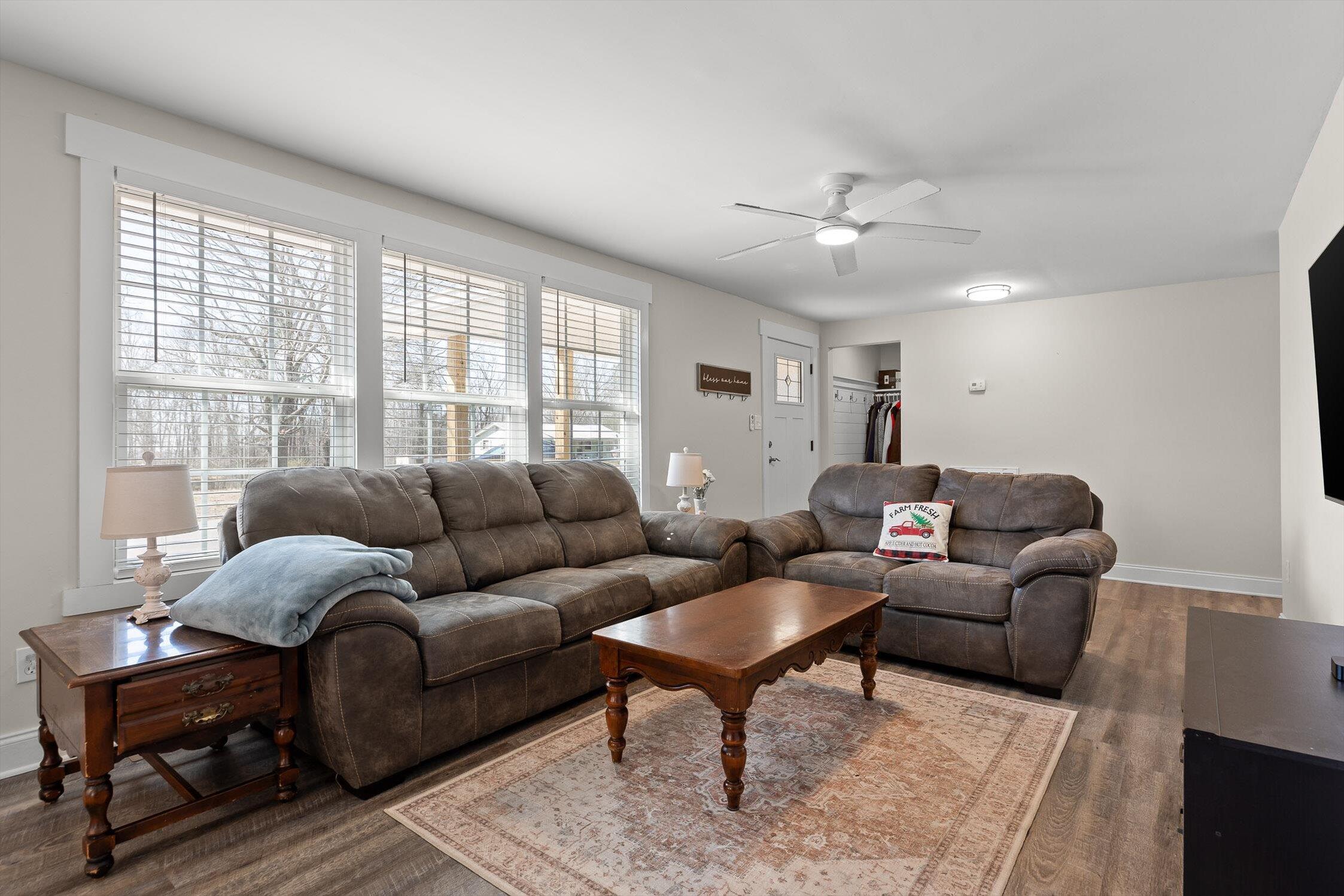 120 Dennis Road Trenton, GA 30752 - Photo 5 of 21 08-Dennis-5