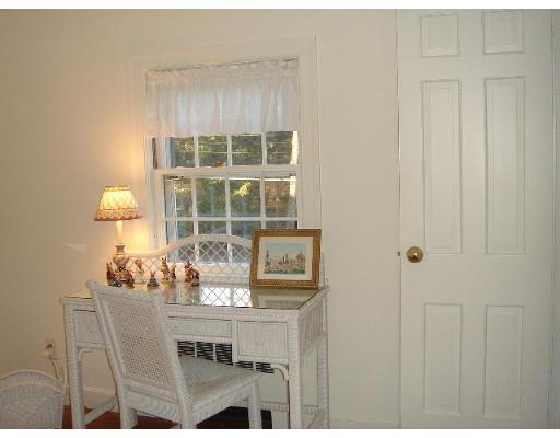88 Hampshire Road Wellesley, MA 02481 - Photo 25 of 28