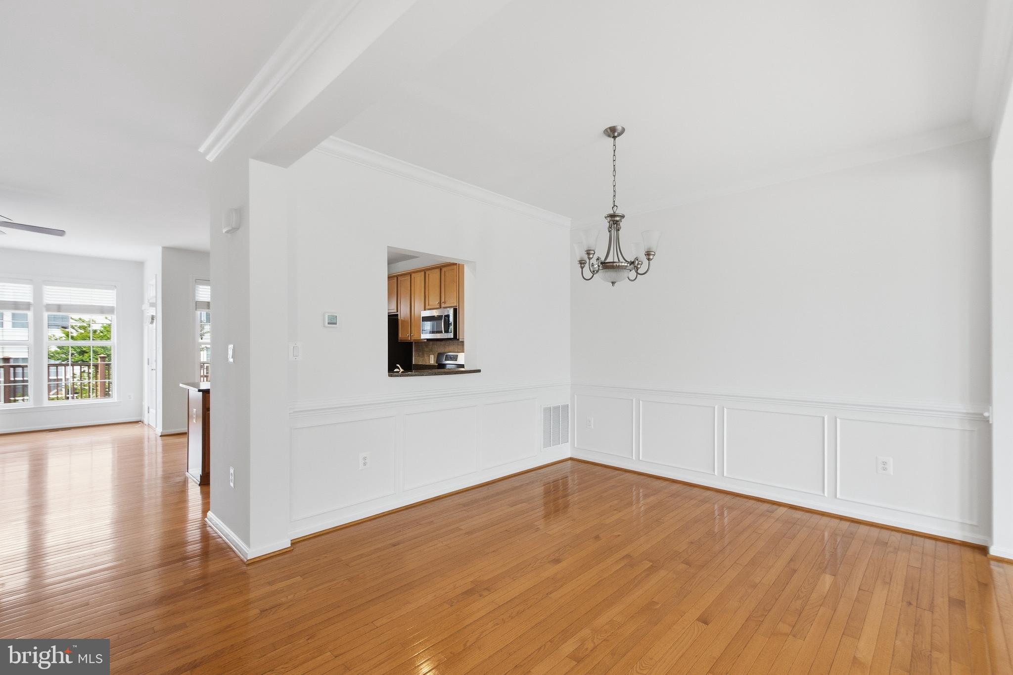 9148 Furey Road Lorton, VA 22079 - Photo 7 of 35 Dining Area/Wainscoting