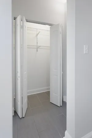 $1,425 | 1608 West Sherwin Avenue, Unit 405, Chicago, IL 60626