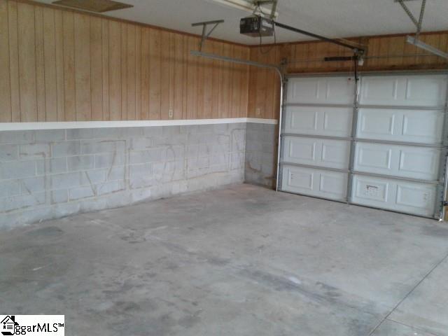 120 Gresham Road Simpsonville, SC 29681 - Photo 29 of 35