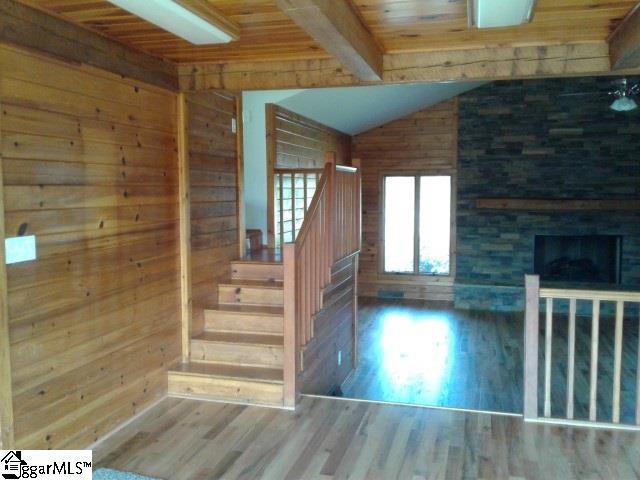120 Gresham Road Simpsonville, SC 29681 - Photo 6 of 35