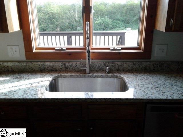 120 Gresham Road Simpsonville, SC 29681 - Photo 9 of 35